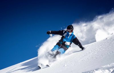 skiing
