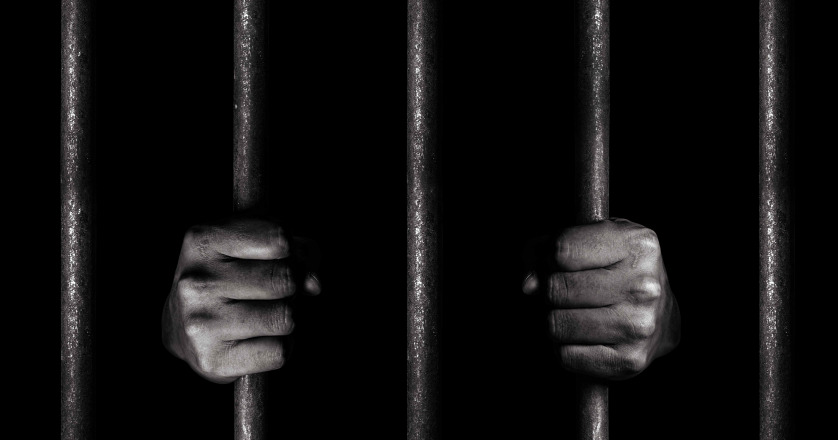Hands of the prisoner