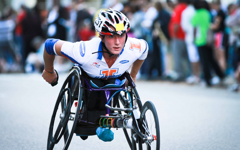 Chicago Marathon athlete during the race. The name of this participant is Tatyana McFadden from Clarksville, MD