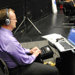 Captioning typist for people with hearing disabilities