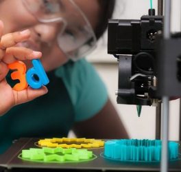 kid with 3D-printed objects