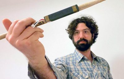 Dr Alon Isar Holding Air Stick