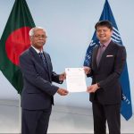 WIPO Director General Daren Tang (right) on September 26, 2022, received the instrument of accession to the Marrakesh Treaty from Ambassador Mustafizur Rahman, Permanent Representative of Bangladesh to the United Nations Office and other international organizations in Geneva