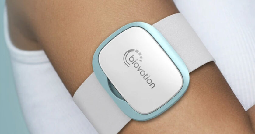 Biovotion Everion wearable device