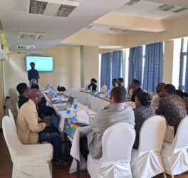 Participants discusssing at the event